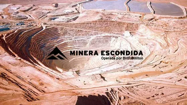 Vehículo en faena de Minera Escondida